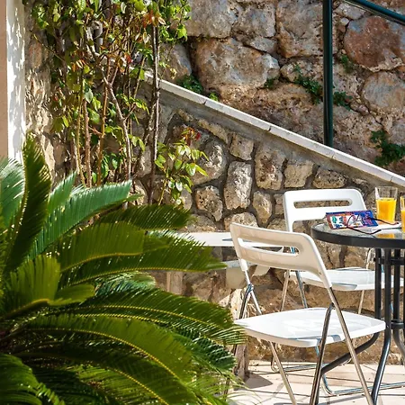 Romance - One Bedroom With Terrace R1 Апартаменты