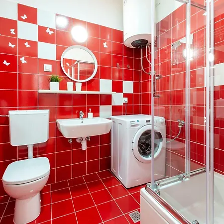 Romance - One Bedroom With Terrace R1